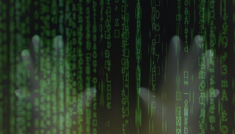 Comment l'intelligence artificielle révolutionne le secteur commercial en 2026